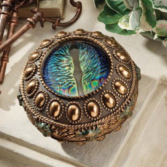 Design Toscano Other - NEW DESIGN TOSCANO DRAGON EYE MYSTICAL GOTHIC ODDITY LIDDED TRINKET SAFE BOX